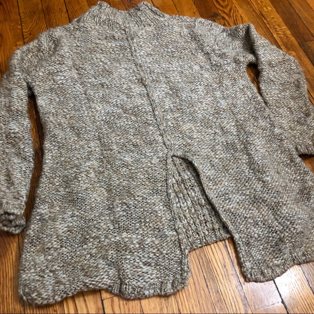 Zara | Long knit sweater with slit in back - Picture 6 of 8